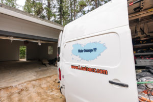 Water Damage Restoration Car | Lawtoncr.com